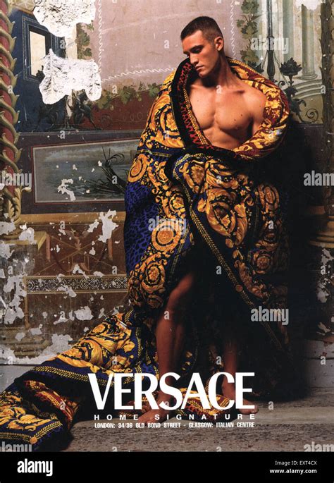 magazine versace blood